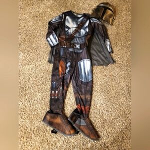 Boys Mandalorian costume
